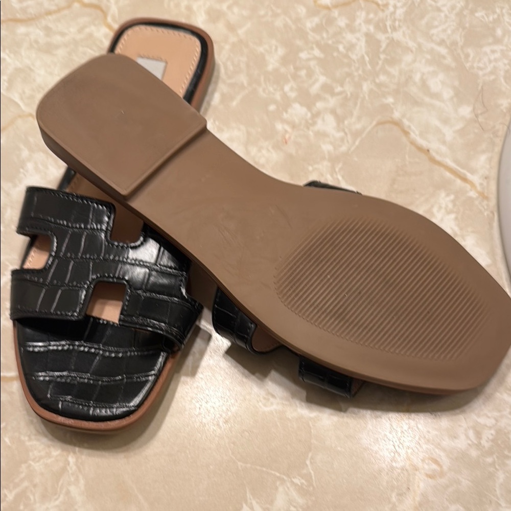 Black H-Style Slide Sandals with Flat Sole - Picture 3 of 6